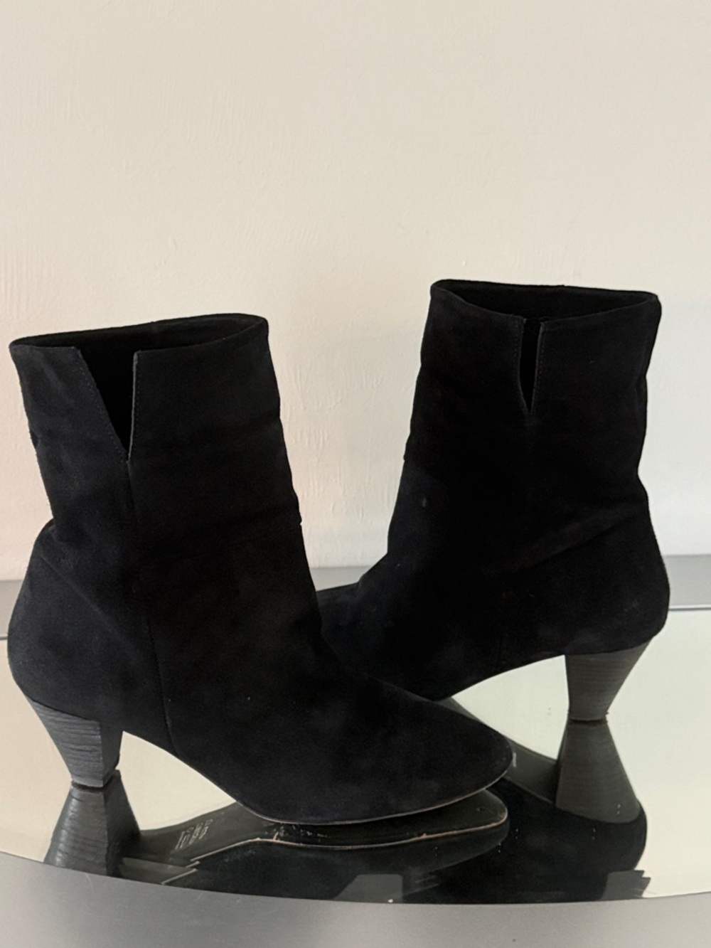 FREE PEOPLE Adella Foldover Suede Booties Black Pointed Toe Block Heel Size 8.5 - Picture 16 of 16